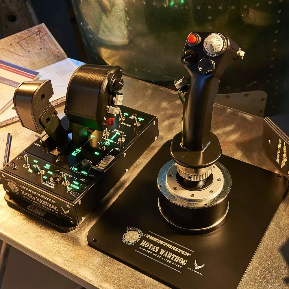 Joystick simulador de vuelo USB Thrustmaster HOTAS Warthog - Imagen 4